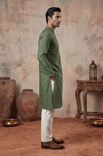 Mens green silk blend solid emboidered sequins kurta