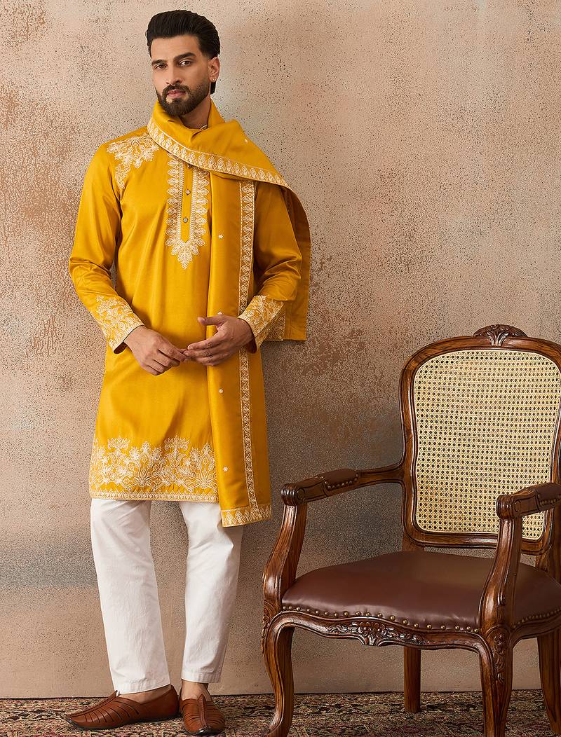 Mens yellow silk blend solid embroidered kurta & trouser with dupatta