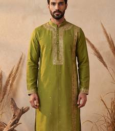 Mens green silk blend solid emboidered straight kurta