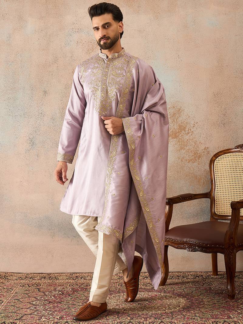 Men lavender zari embroidered silk blend kurta with dupatta