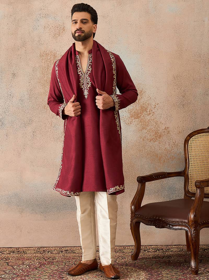 Mens maroon silk blend solid embroidered kurta with dupatta