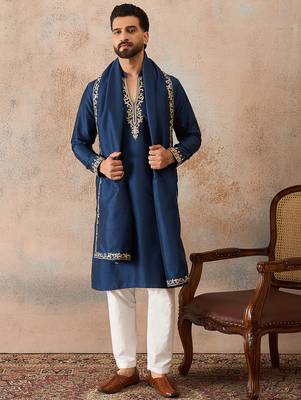 Mens blue silk blend solid embroidered kurta with dupatta 2