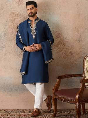 Mens blue silk blend solid embroidered kurta with dupatta 3