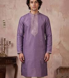 Mens lavender silk blend solid emboidered sequins kurta with trouser