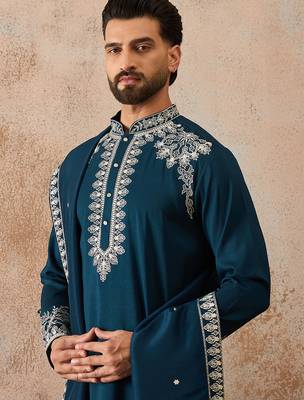 Mens blue silk blend solid embroidered kurta with dupatta 2