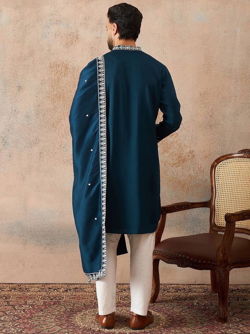 Mens blue silk blend solid embroidered kurta with dupatta