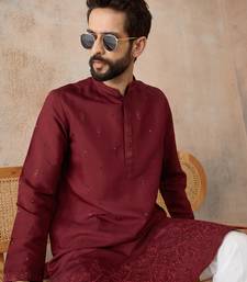 Mens maroon silk blend solid emboidered straight kurta with trouser