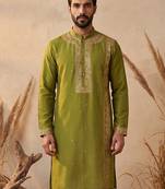 Mens green silk blend solid emboidered straight kurta with trouser