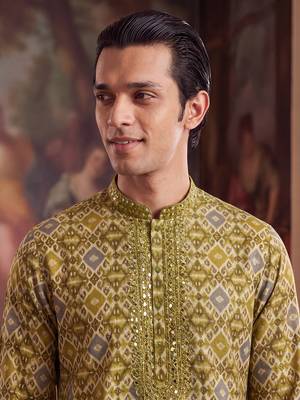Mens green silk blend ethnic motifs ikat printed kurta with trouser 5