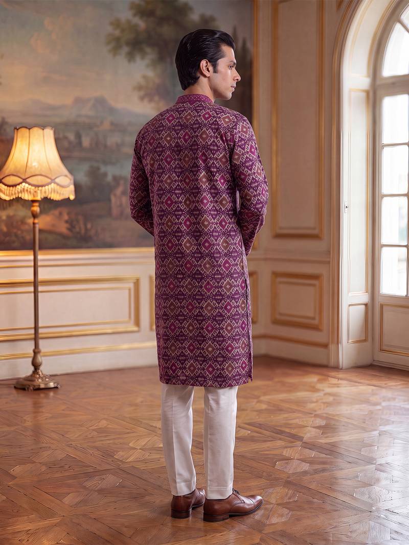 Mens purple silk blend ethnic motifs ikat printed kurta with trouser