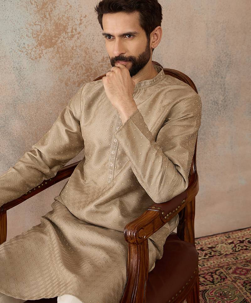 Men beige silk blend embroidered solid straight kurta with trousers