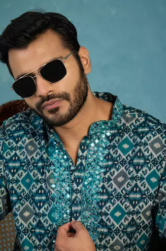Mens sea green silk blend ethnic motifs ikat printed kurta