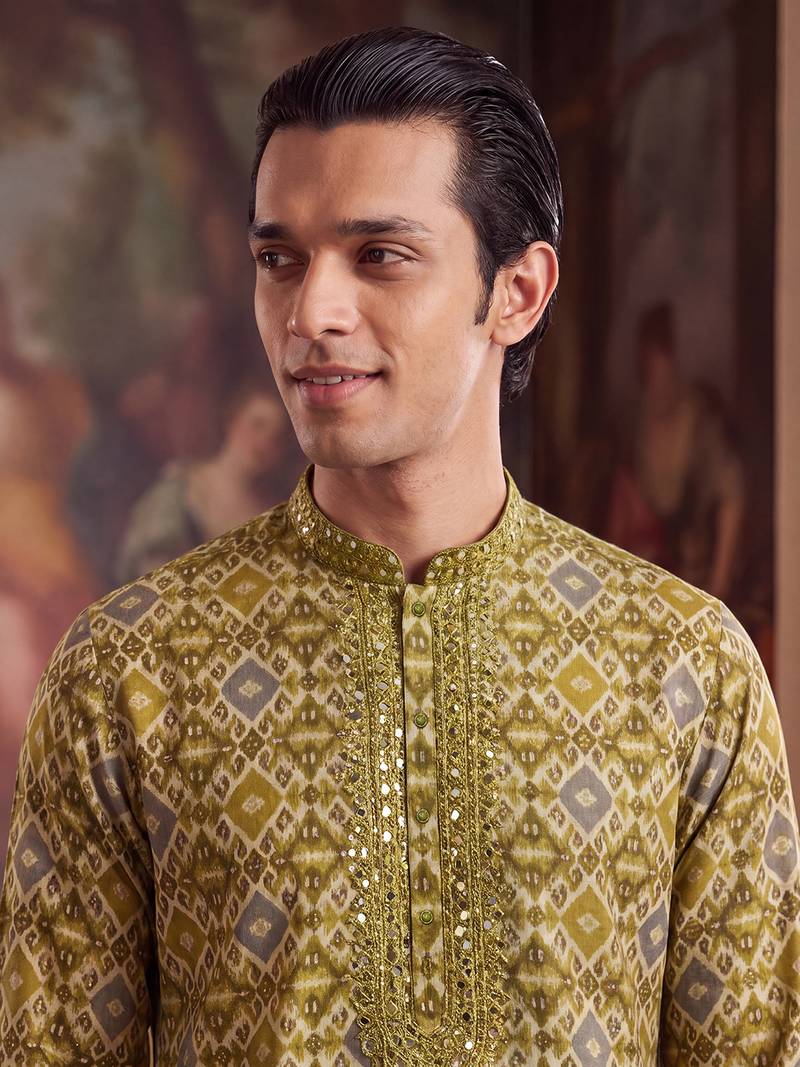 Mens green silk blend ethnic motifs ikat printed kurta