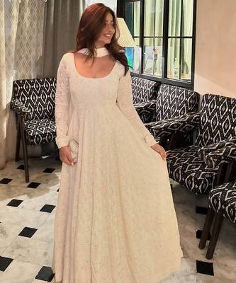 White embroidered faux blooming anarkali gown set with dupatta 2