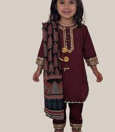 Maroon embroidered cotton kurti set