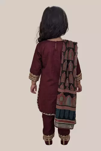 Maroon embroidered cotton kurti set