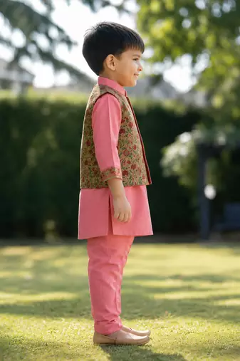 Peach pink printed cotton kurta with olive green jacket