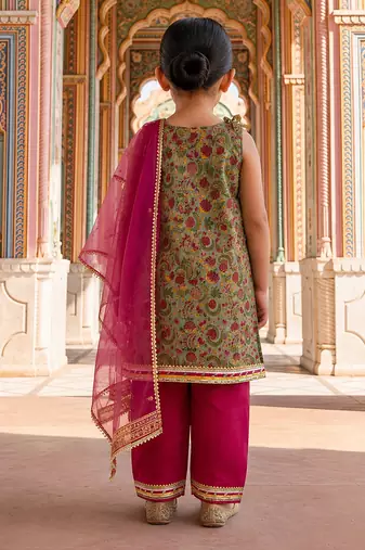 Green pink printed cotton kurti set