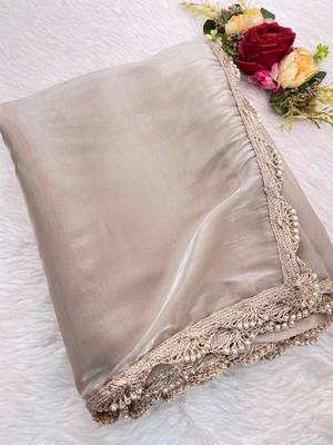 Off White Color weaving moti&gold lace border Silk Blend Saree 4