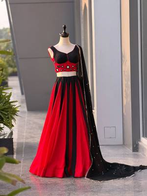 Black & Red Cotton Chaniya Choli For Navratri Set Set with Real Mirror Work and Georgette Dupatta 3