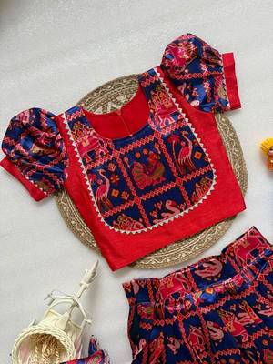 Blue silk blend  weaved zari border kids lehenga choli 3