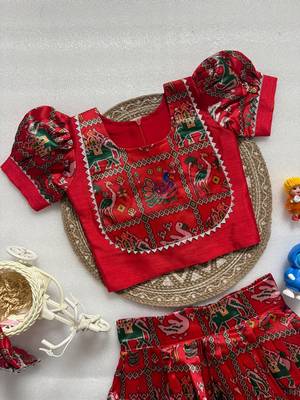 Red silk blend weaved zari border kids lehenga choli 3