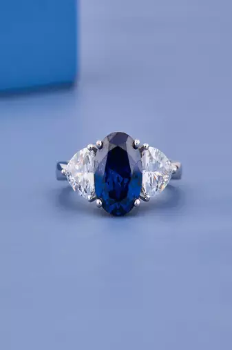 Luxury Blue Sapphire Oval Cut Statement Ring with Pear Cubic Zirconia Side Stones for Women Elegant