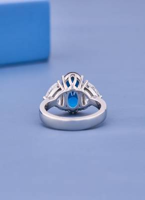 Luxury Blue Sapphire Oval Cut Statement Ring with Pear Cubic Zirconia Side Stones for Women Elegant 3