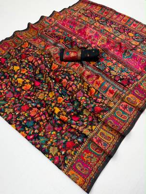 Black hand woven  munga cotton blend saree with blouse 5