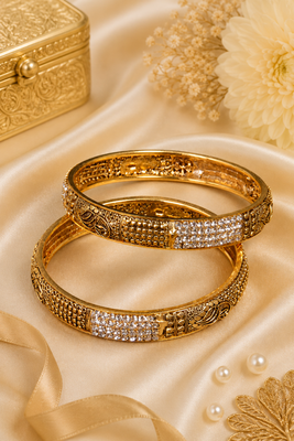 Antique Gold Finish Zircon Studded Oxidized Bangles 1