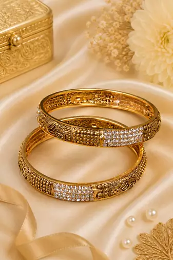 Antique Gold Finish Zircon Studded Oxidized Bangles