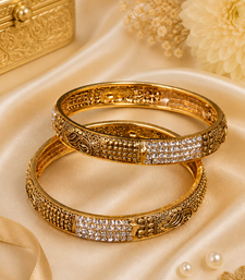 Antique Gold Finish Zircon Studded Oxidized Bangles