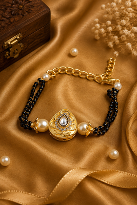 Classic kundan teardrop mangalsutra bracelet 2