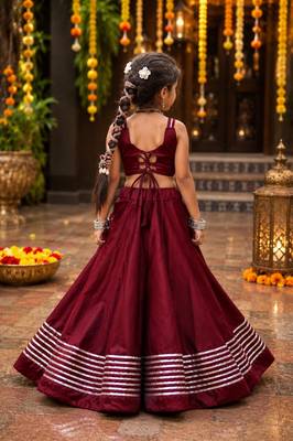 Maroon roman silk girls navratri lehenga choli set with fancy lace gota border sleeveless garba outfit 2