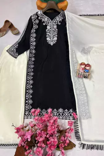 Black chinon silk blend kurti pant set with dupatta