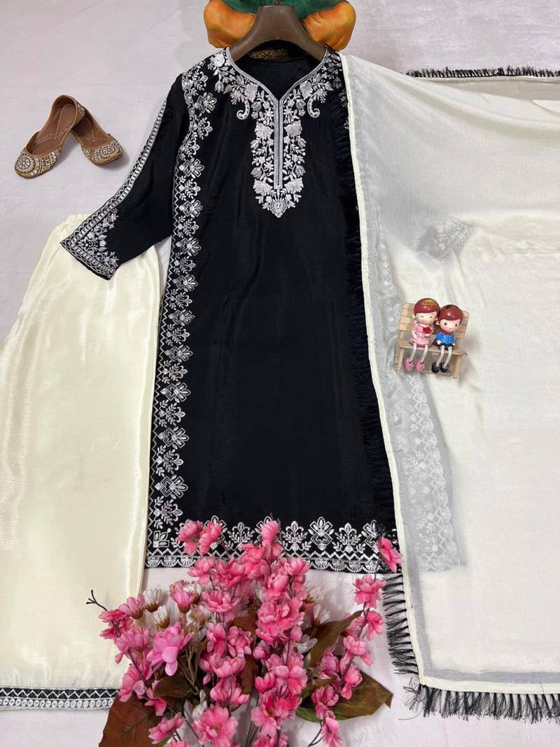 Black chinon silk blend kurti pant set with dupatta