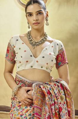 White hand woven  munga cotton blend saree with blouse 2