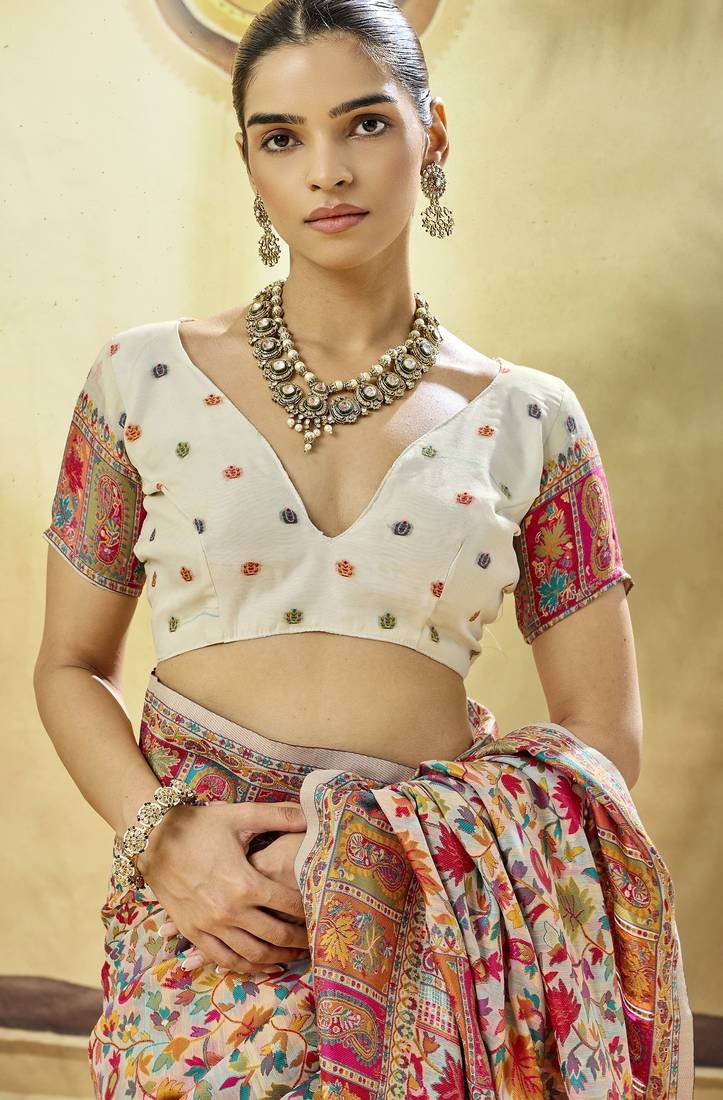 White hand woven  munga cotton blend saree with blouse