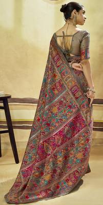 Grey hand woven  munga cotton blend saree with blouse 4