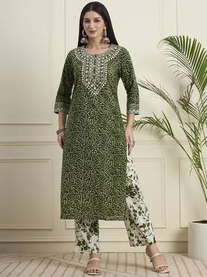 Bandhani Printed Regular Mirror Work  Cotton Kurta with Trouser 1