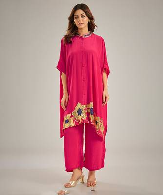 Rani pink embroidered crepe kaftan set 1