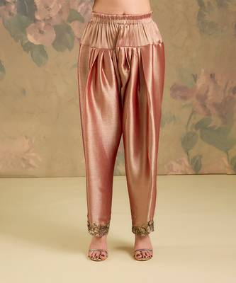 Metallic peach embroidered tissue kurta set 4