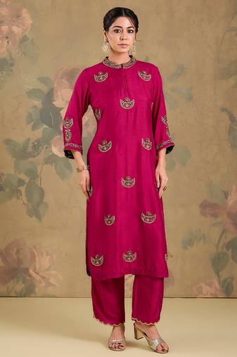 Magenta pink embroidered silk kurta set