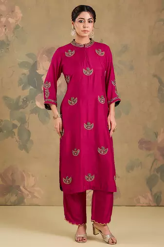 Magenta pink embroidered silk kurta set