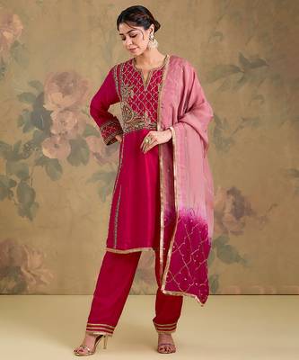 Magenta pink embroidered silk kurta set 1
