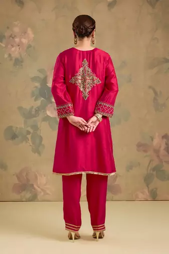 Magenta pink embroidered silk kurta set