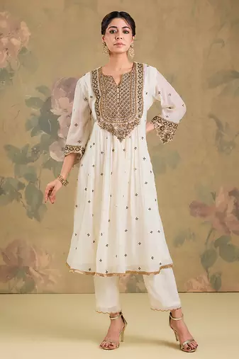 Ivory embroidered mul chanderi anarkali set