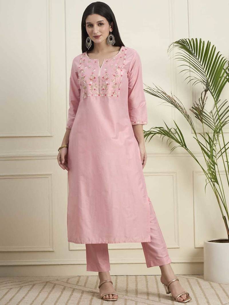 Women Ethnic Motifs Embroidered Regular Thread Work Kurta with Trouser