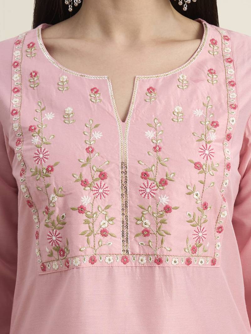 Women Ethnic Motifs Embroidered Regular Thread Work Kurta with Trouser
