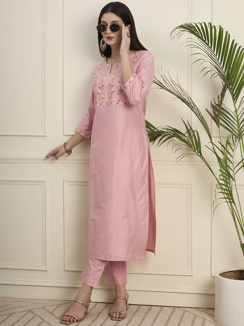 Women Ethnic Motifs Embroidered Regular Thread Work Kurta with Trouser